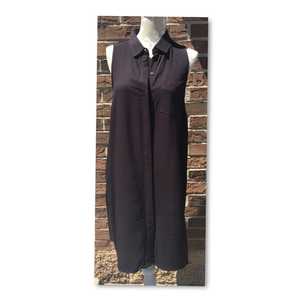 SOLD. THANK YOU. Shirt Dress. Sleeveless. - Picture 2 of 7